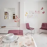La Araucaria - *