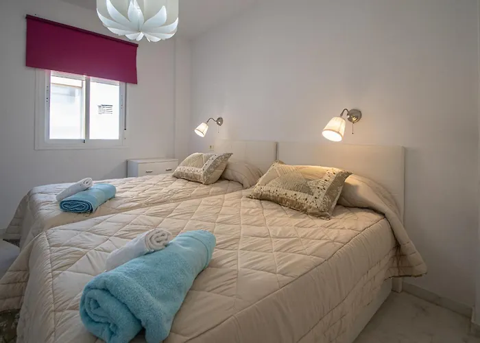 La Araucaria - * كاديز